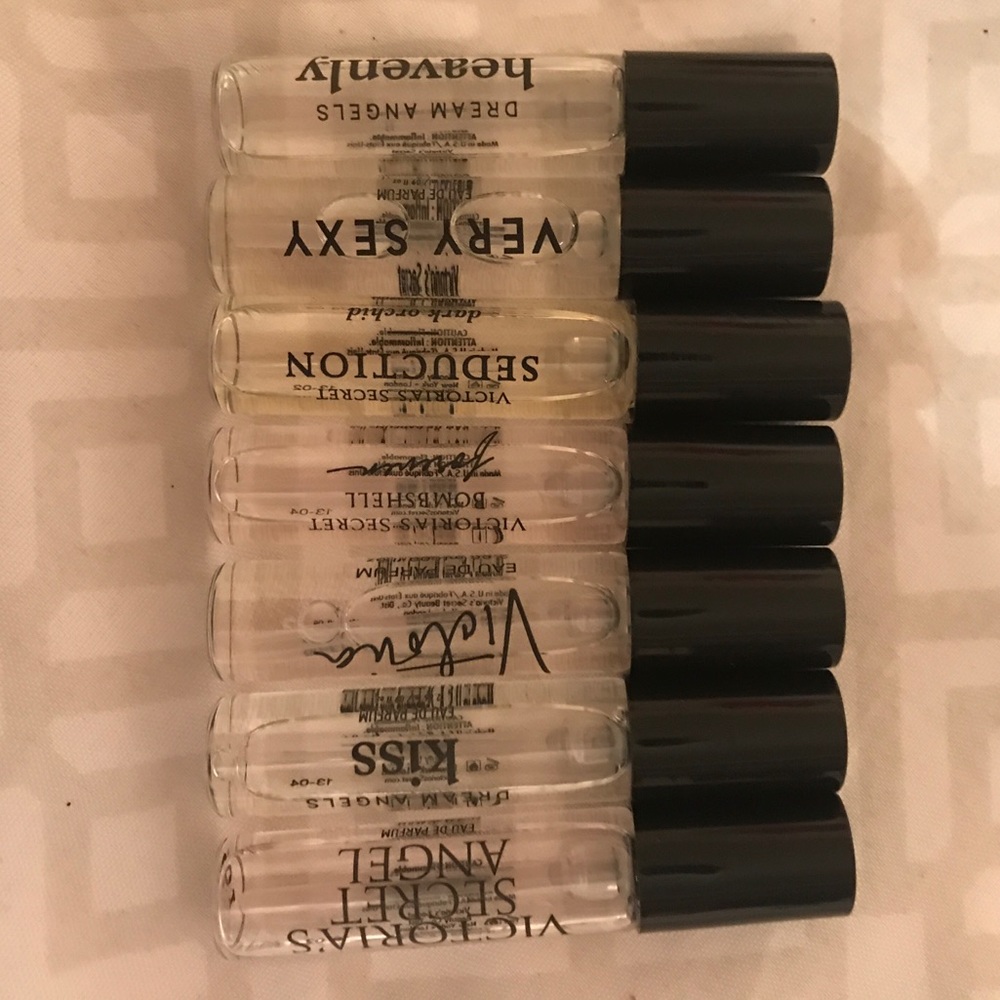 7 sample Victoria’s Secret perfume